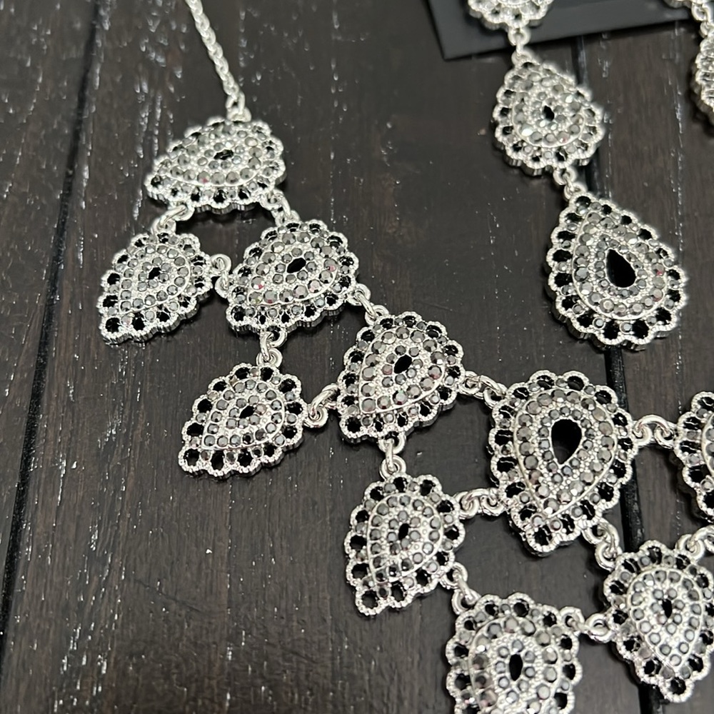 INC Jewelry Set - Picture 4 of 11